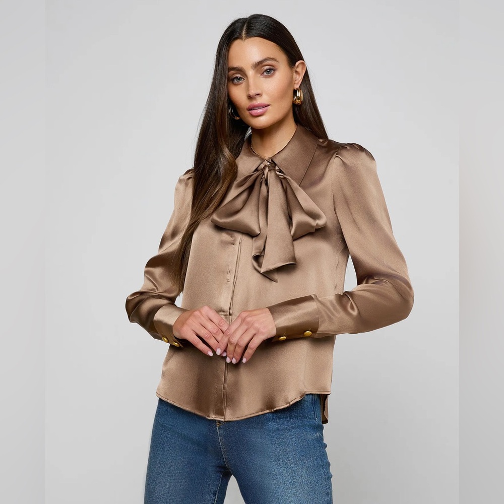 L’AGENCE Honey Silk Blouse - Size Small